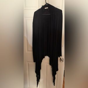 Oddy long sleeved fringe shrug.
